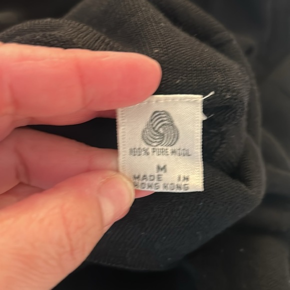 Vintage 100% Wool Black Long Sleeve Classic Minimalist Turtleneck Sweater Medium - Picture 4 of 4